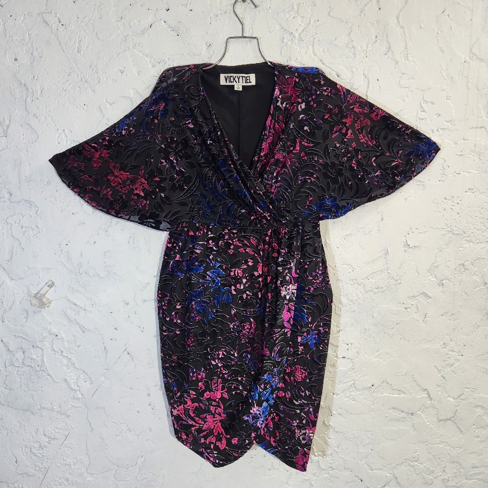 Vicky Tiel  Multicolor Velvet Pop Art  Bat Wings Midi Dress Size SMall Medium - Picture 2 of 11